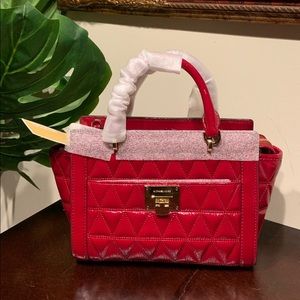 Michael kors vivianne shiny leather hand bag